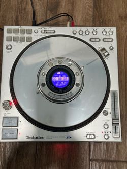 Technics direct drive digital turntable SL – DZ 1200