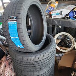 235/40/18
