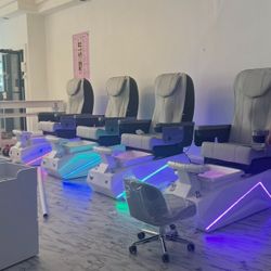 Brand New Pedicure Chairs Massage Chair LED Lights Out Of Box