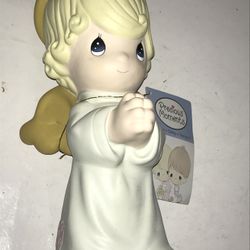 Precious Moments Praying Angels 13" Statue