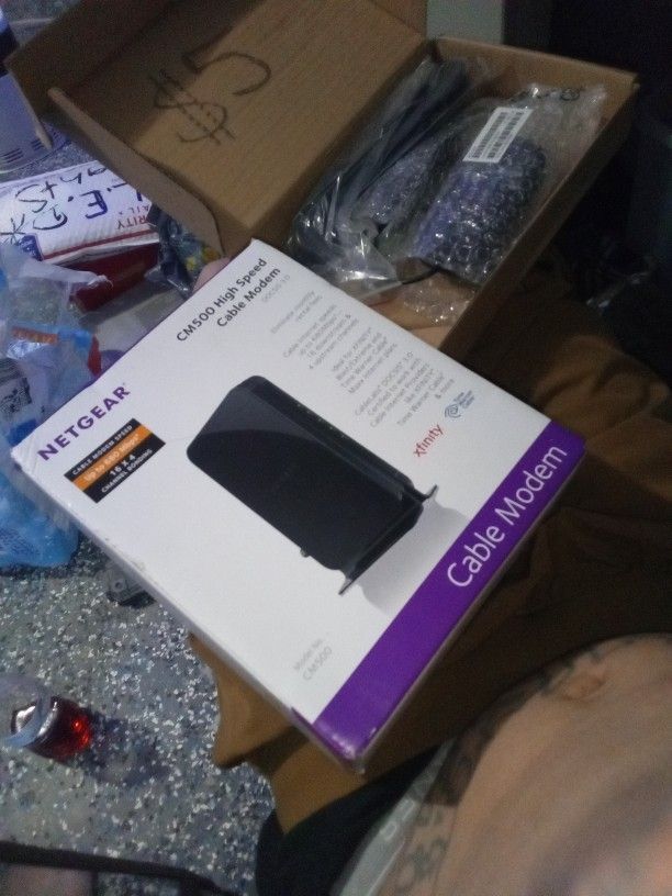 Modem & Mouse
