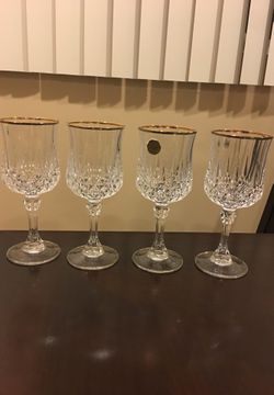 D’Arques Longchamp with gold trim set of 4