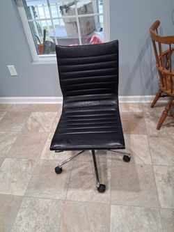 Black Office Chair $30