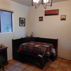 Corner breakfast Nook Table And Bench