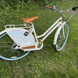 Main Street Lexington hybrid  bike 