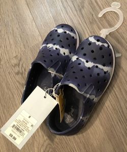 BNWT Toddler Water Shoes