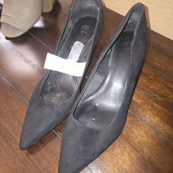 Women's Heel Shoes By H.M.