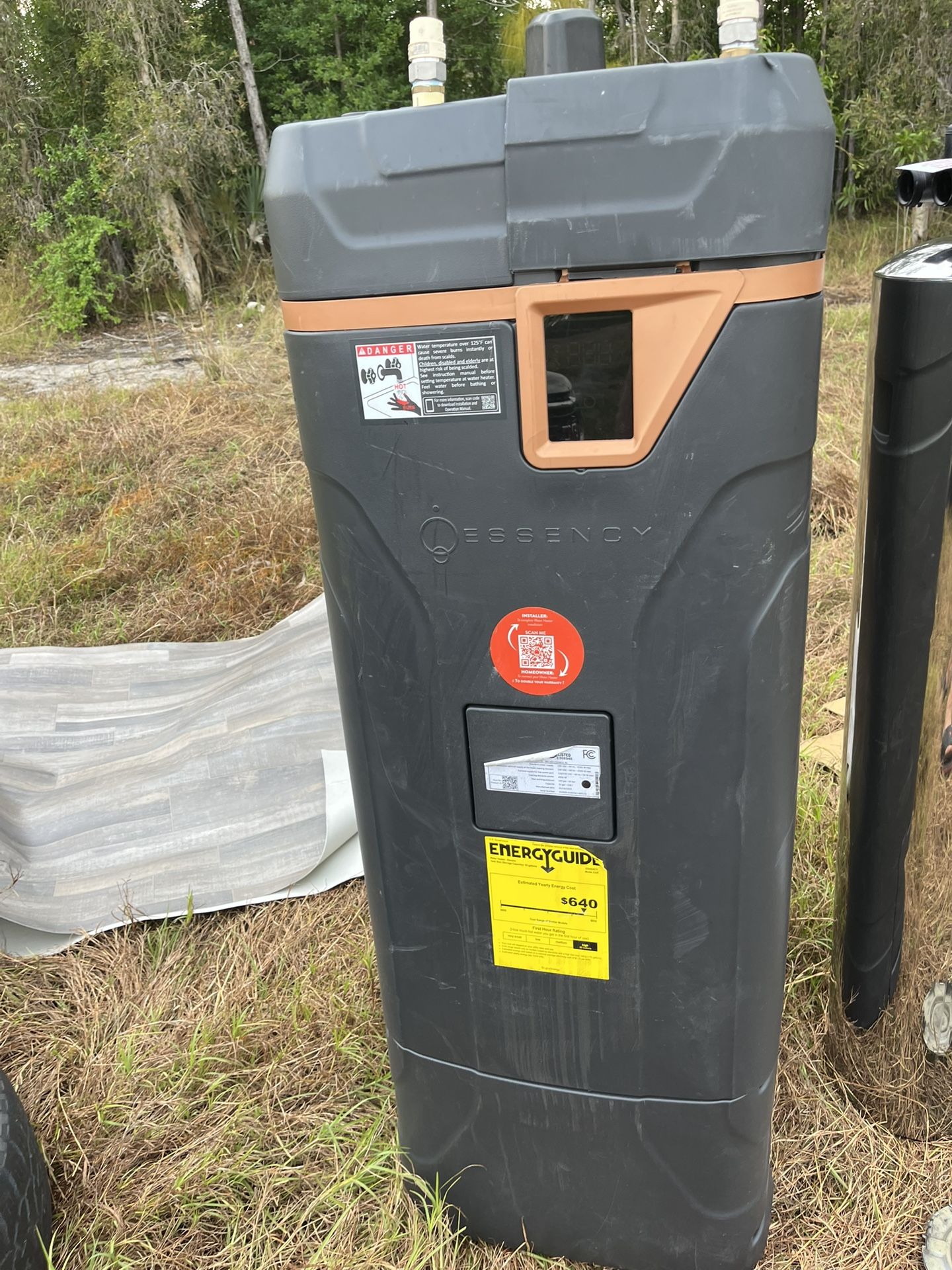 Essency Hot Water Heater