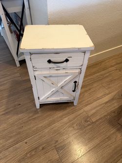 End table