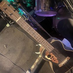 “Caramel” Concert Ukulele! Perfect Condition!Only $75/firm!