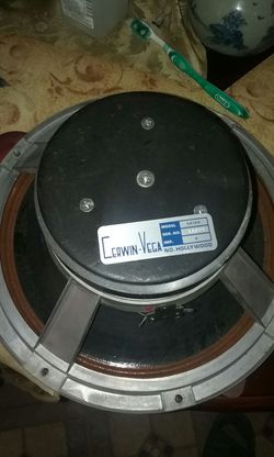 Cerwin vega best sale er124