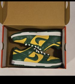 Nike Dunk Low “Brazil”