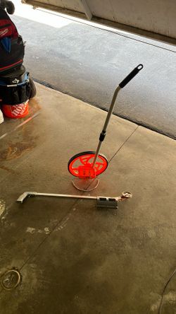 Lufkin Measuring Wheel And Rest Oleum Marking Wand