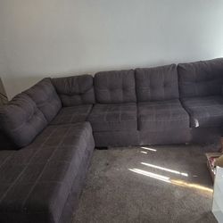 Sectional Couch With Pull Out Bed