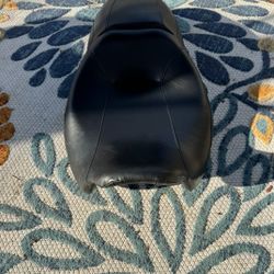 2021 Harley Leather OEM  Seat