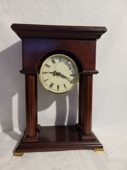 Office Desk Clock ⏰🔴