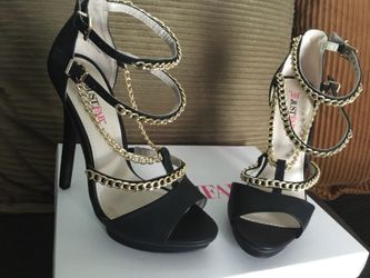 **New Just Fab black/gold Heels**