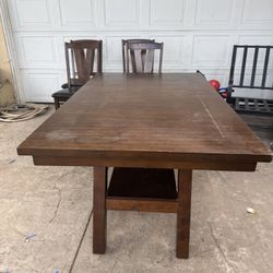 Dinning Table