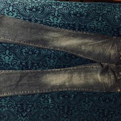 Guess women’s jeans size 27 Boot barely worn