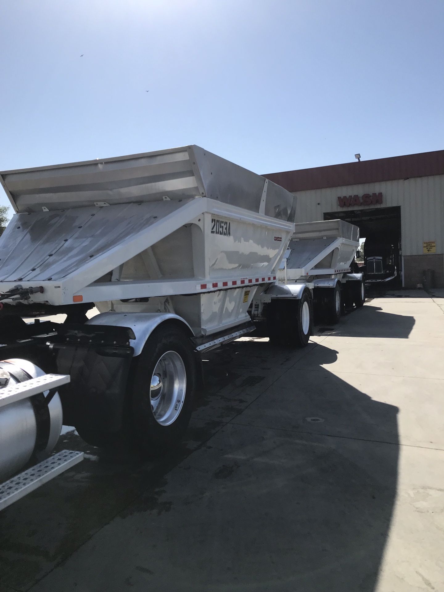 Bottom dump trailers
