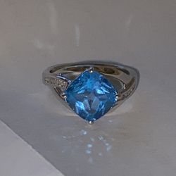 Blue Topaz & Diamond Ring 14k
