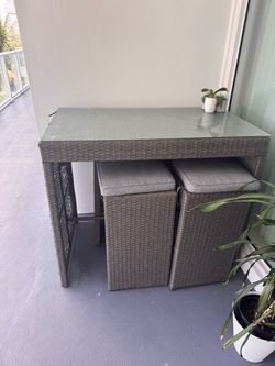 Patio set