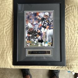 Unsigned Framed Tom Brady Super Bowl XXXVIII Photo