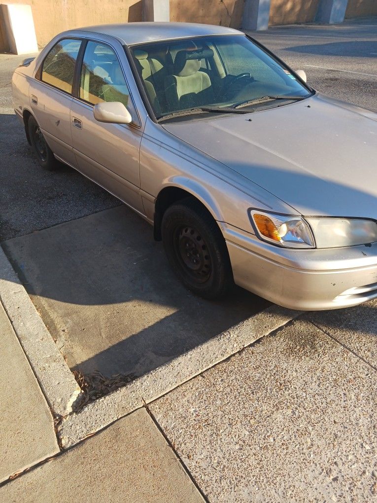 Toyota Camry For Sell