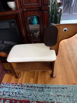Foot stool-dog shaped wooden bench