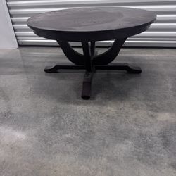 LARGE ROUND WOOD COFFEE TABLE