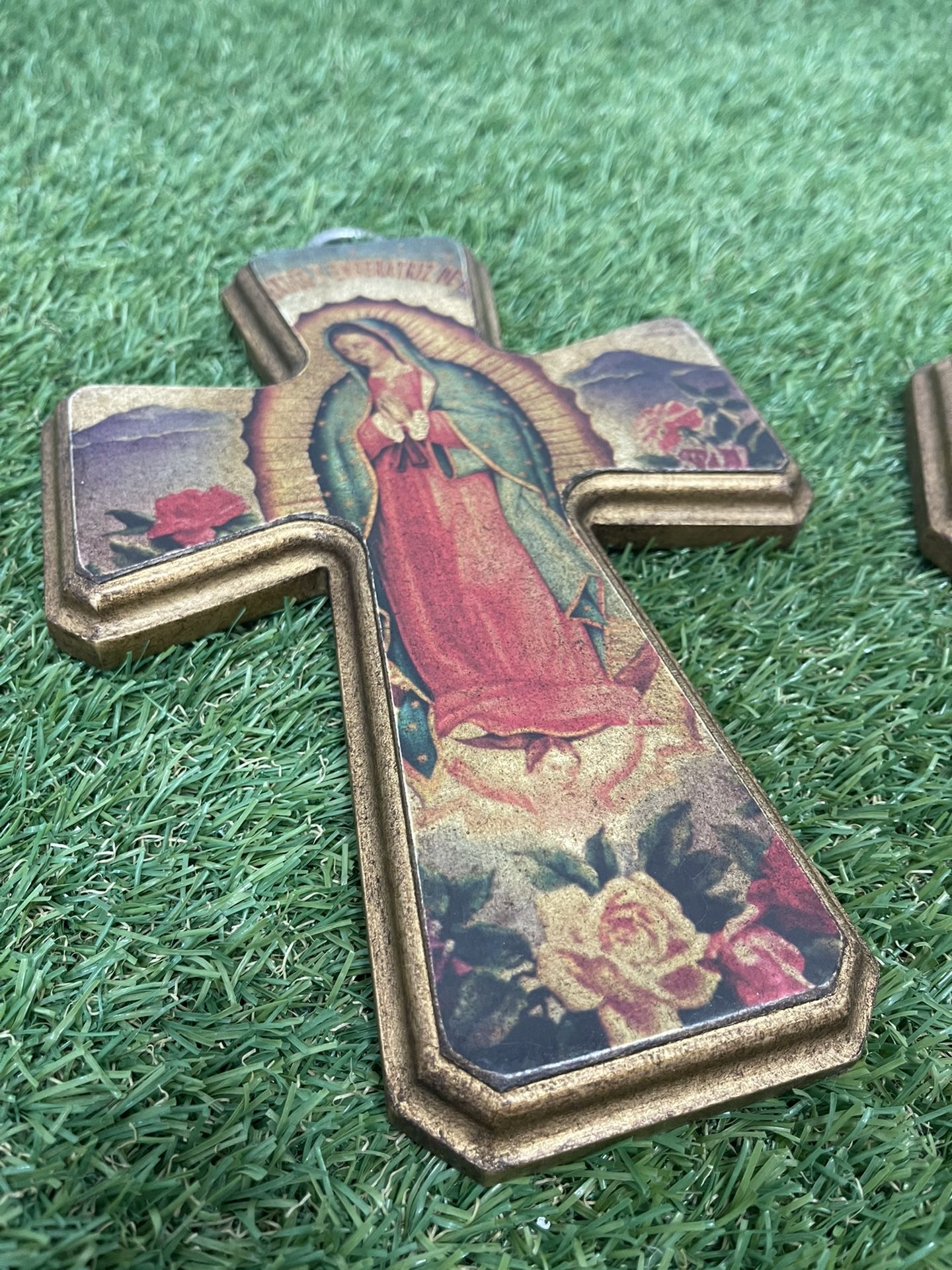 Novica 'Virgin of Guadalupe' Handmade Decoupage Cross - 11*7 set of 2