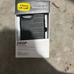 iPhone 15 14 13 Otter Box Defender Pro Case