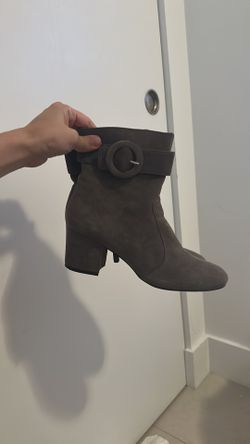 Cream Ankle Boots – Modern Square Toe