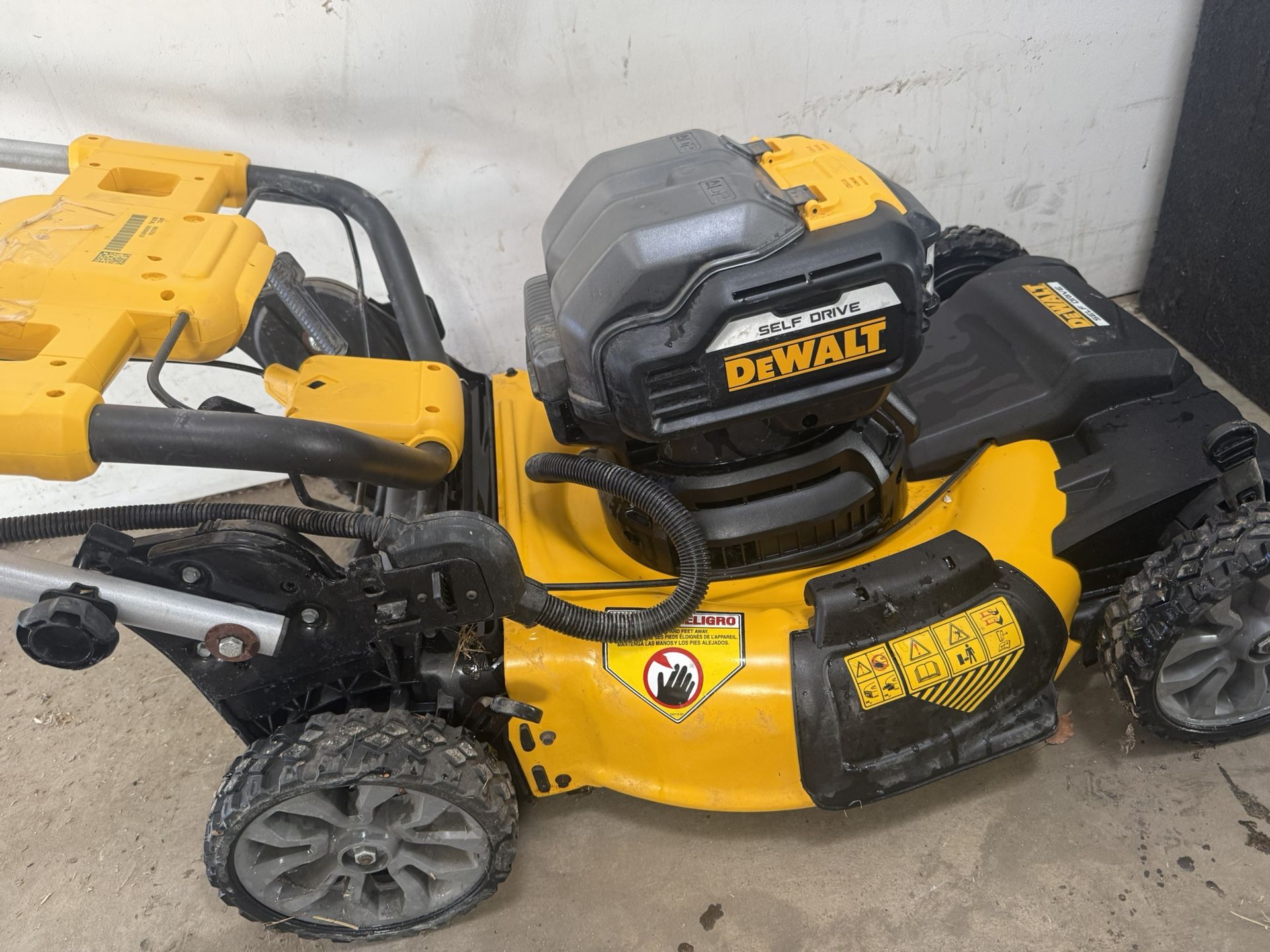 Dewalt Lawn Mower