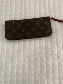Louis Vuitton Clémence Monogram Women's Wallet - Fuchsia Tag $370