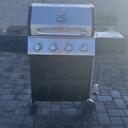 $100 OBO 4 Burner Expert Grill Propane BBQ – Works Great