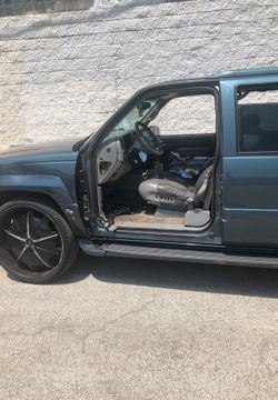 Has a door now come get it