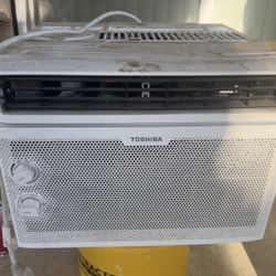 Toshiba Window AC Unit