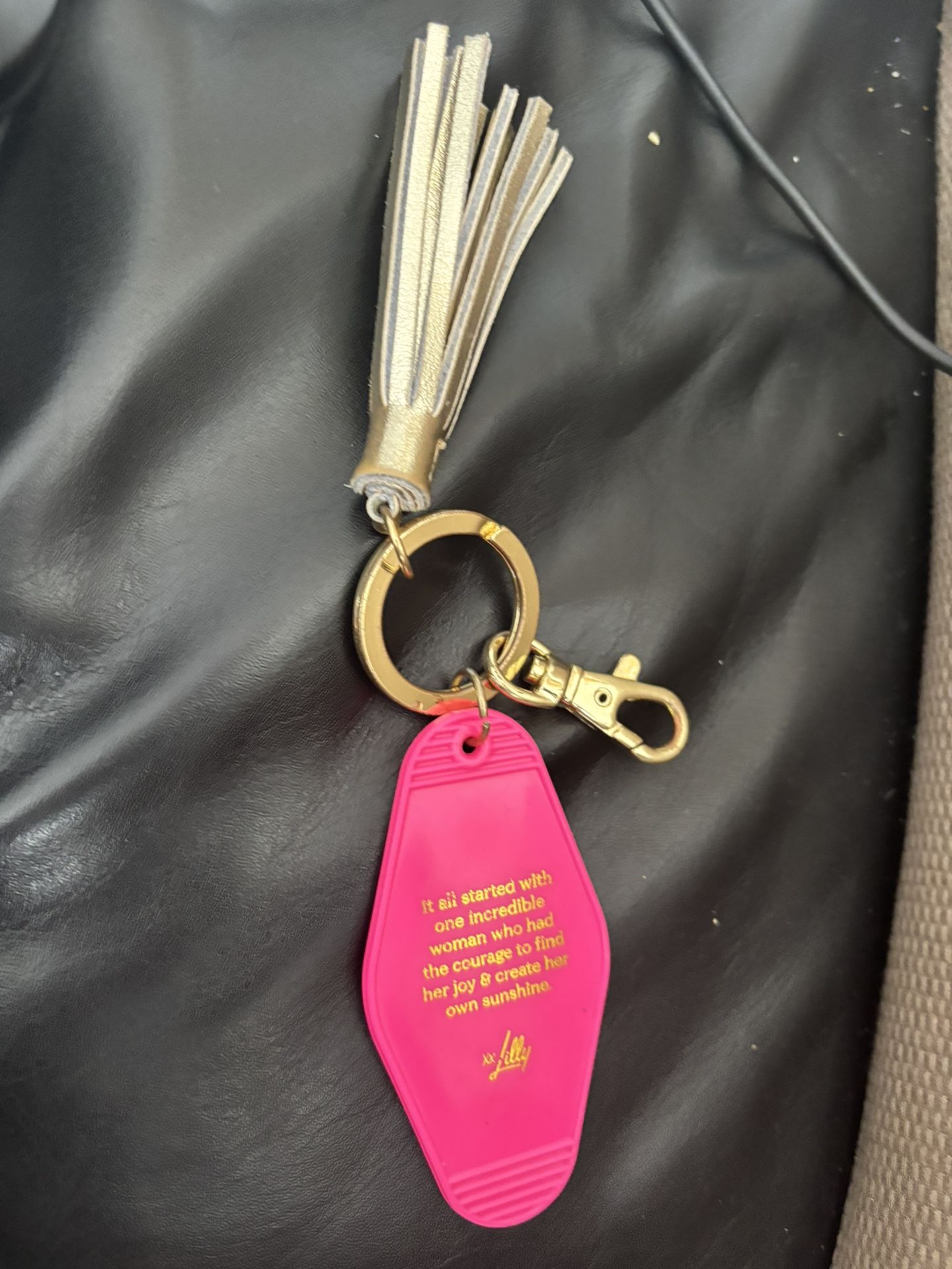 Lilly Pulitzer Keychain with Tassel logo accessory Ring bright pink