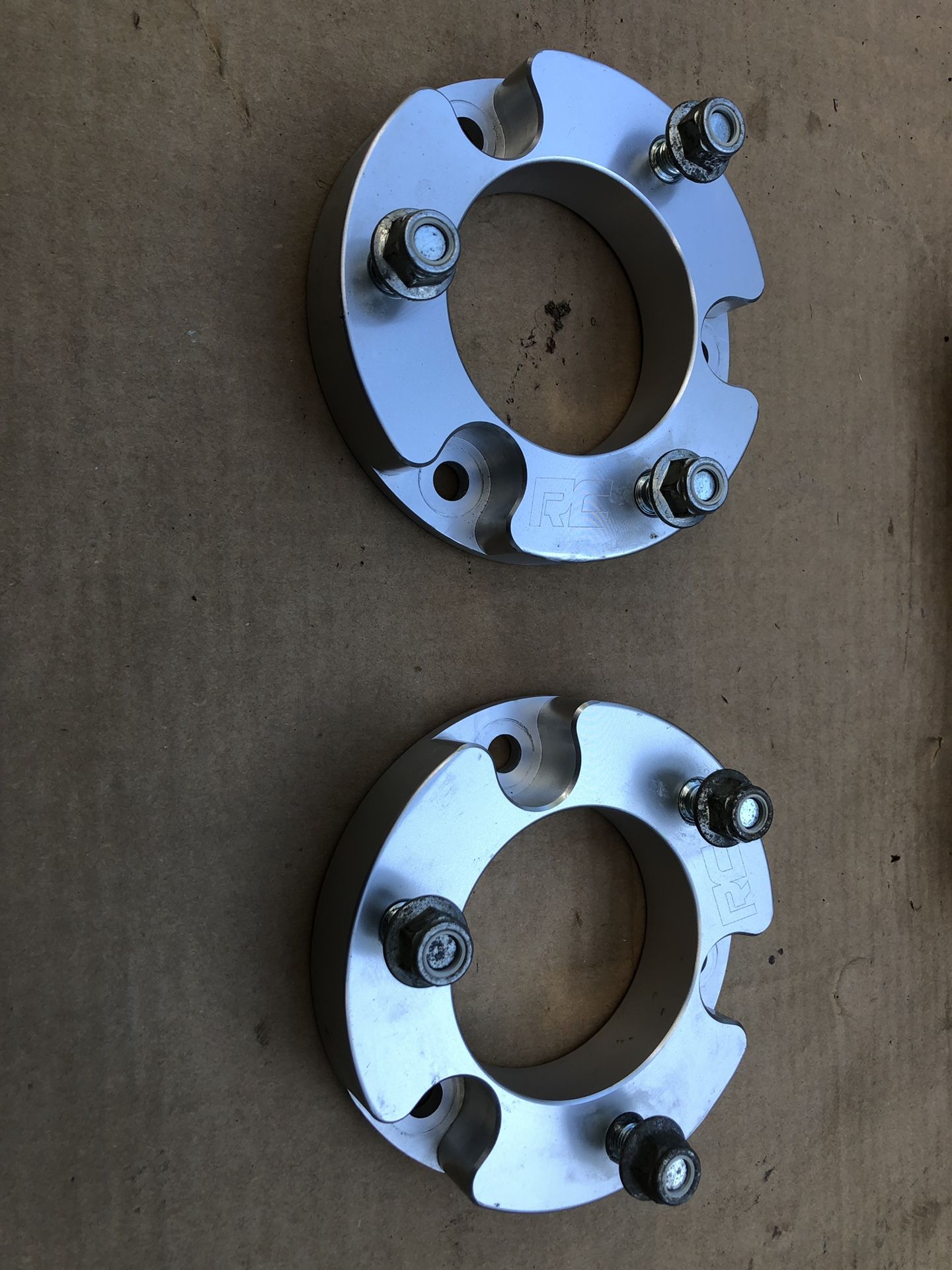 2” Rough Country Leveling Kit
