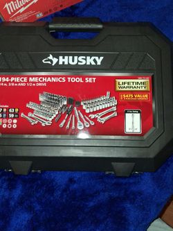 Husky 194 piece mechanics tool set