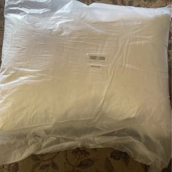 100% Goose Feathers Queen Size Pillows Brand New