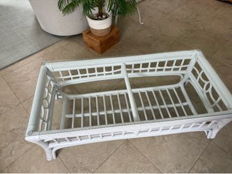 White wicker indoor /outdoor coffee table, thick glass