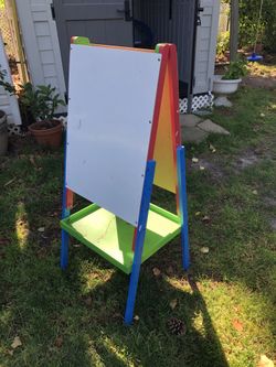 Easel