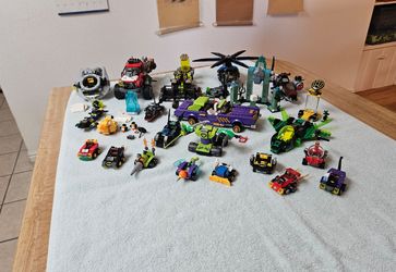 Lego DC/Lego Batman Movie Lot of Incomplete Sets