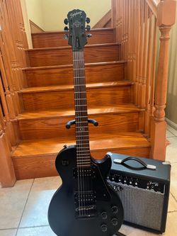 Epiphone Goth Les Paul w/ Fender Amp