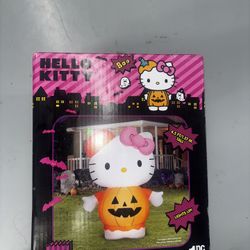 Hello Kitty Halloween Decor
