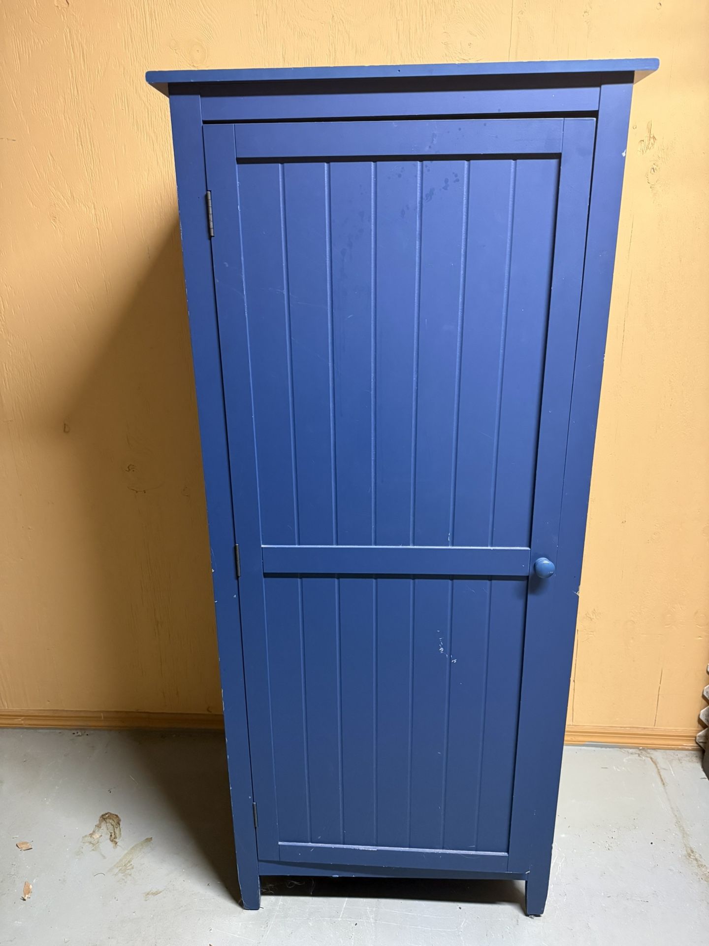 Closet For Kids Chalkboard And Pegboard