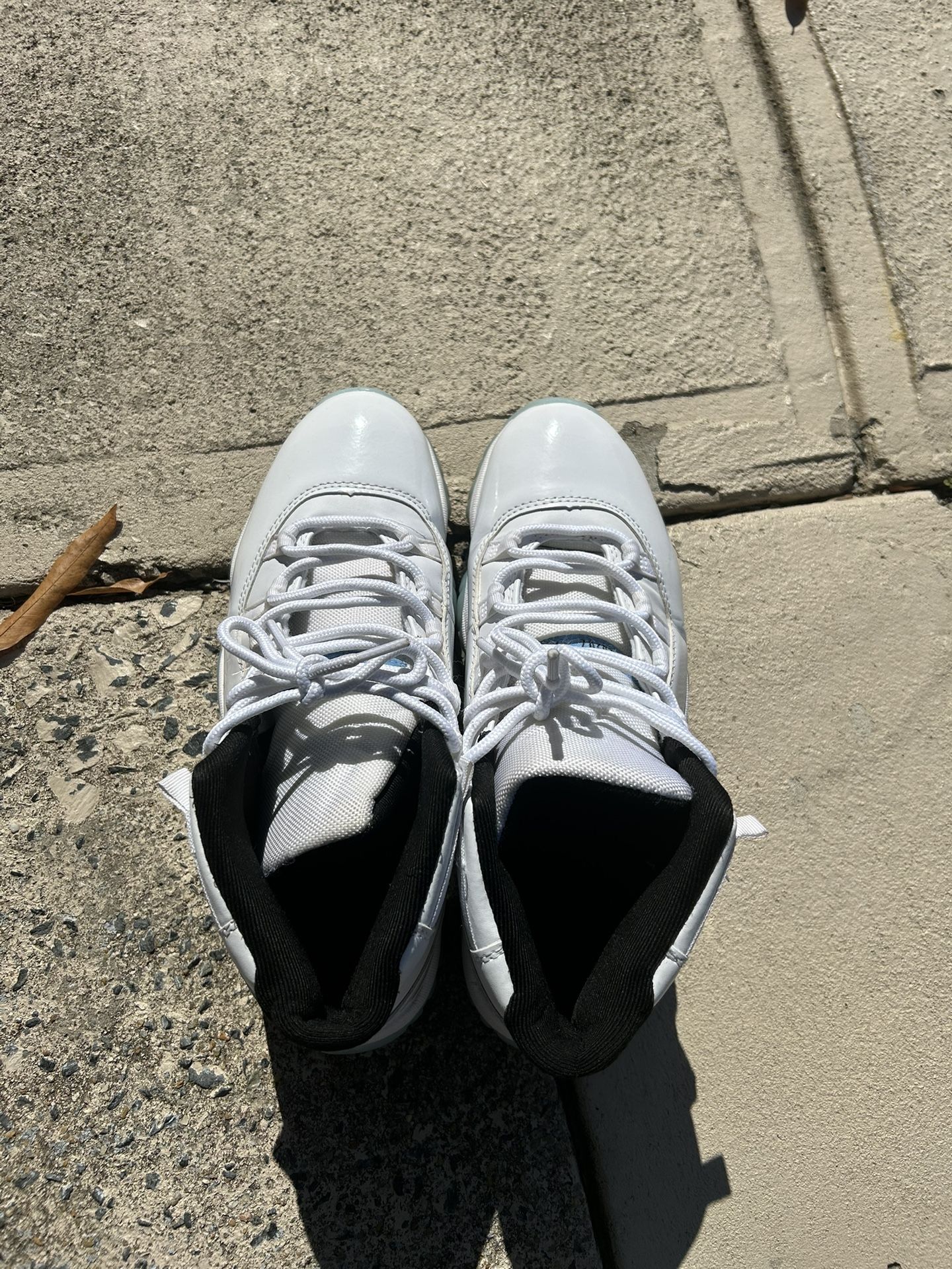 Jordan 11 legend blues