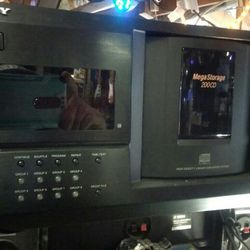 Sony 200 CD Player
